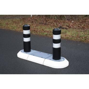 TDJ Helleblok 150x50cm med 2 pullerter